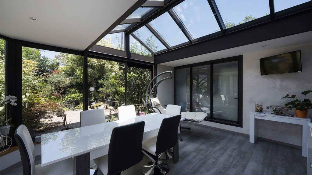 veranda-vitree-moderne-1920-1080-1-1024x576.jpg