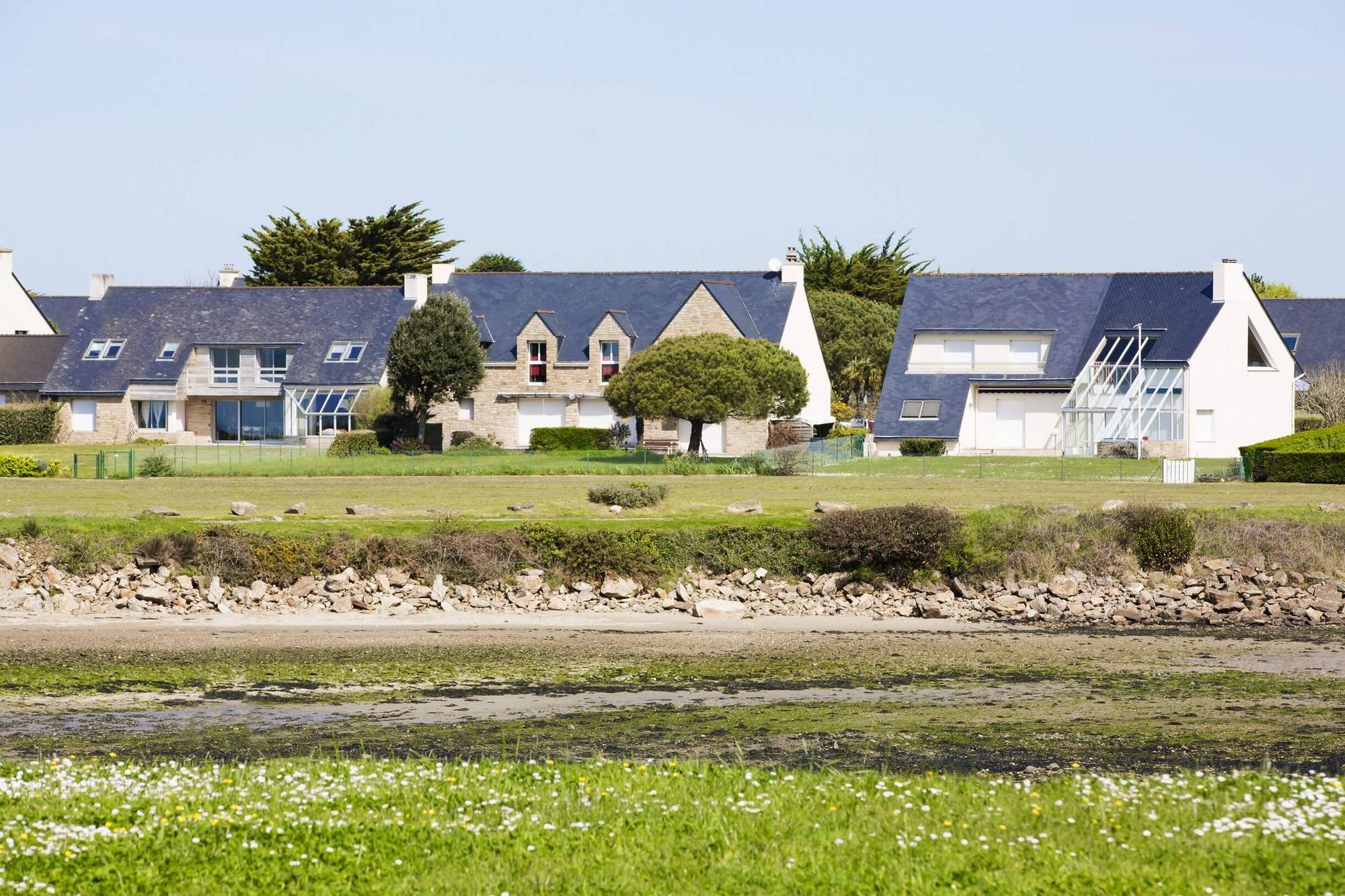 Fenêtres maison bord de mer