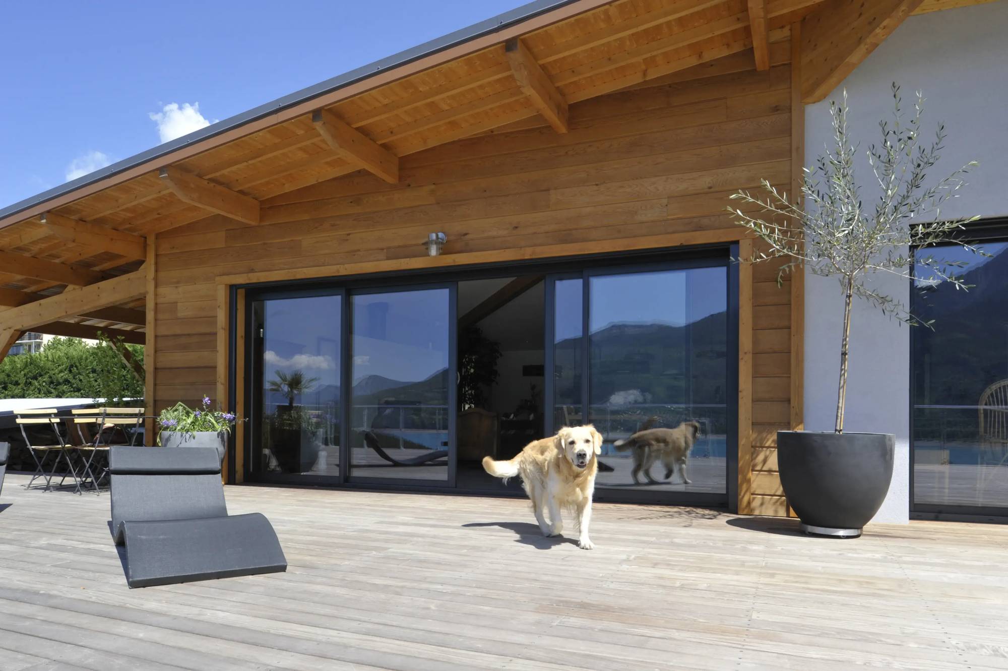 fenetre_coulissante_chalet_2.webp