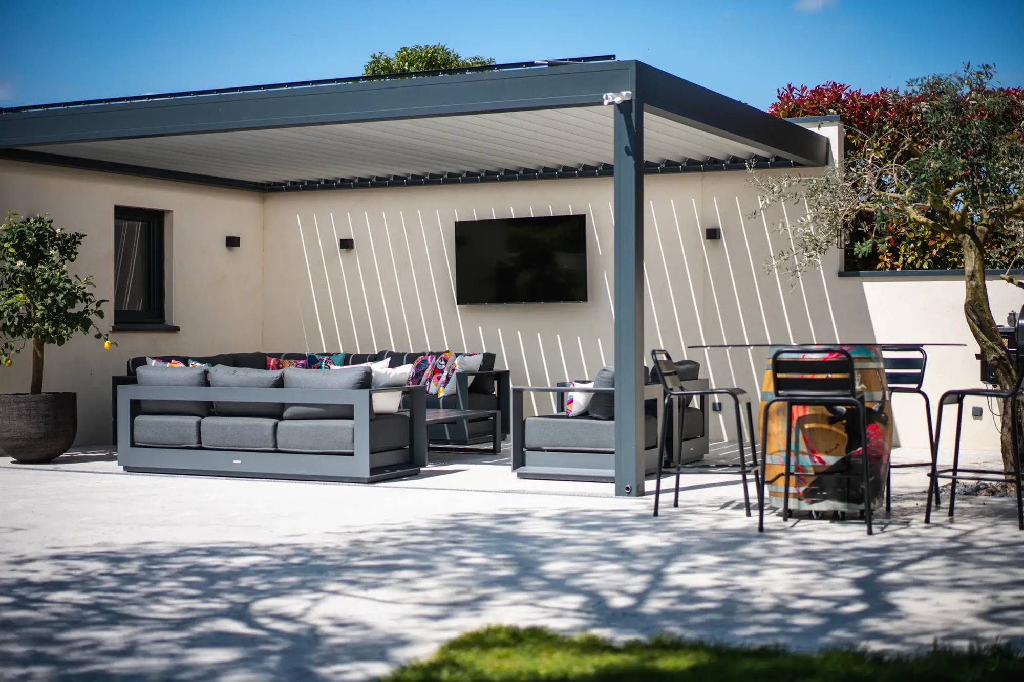 Pergola_bioclimatique_1.webp